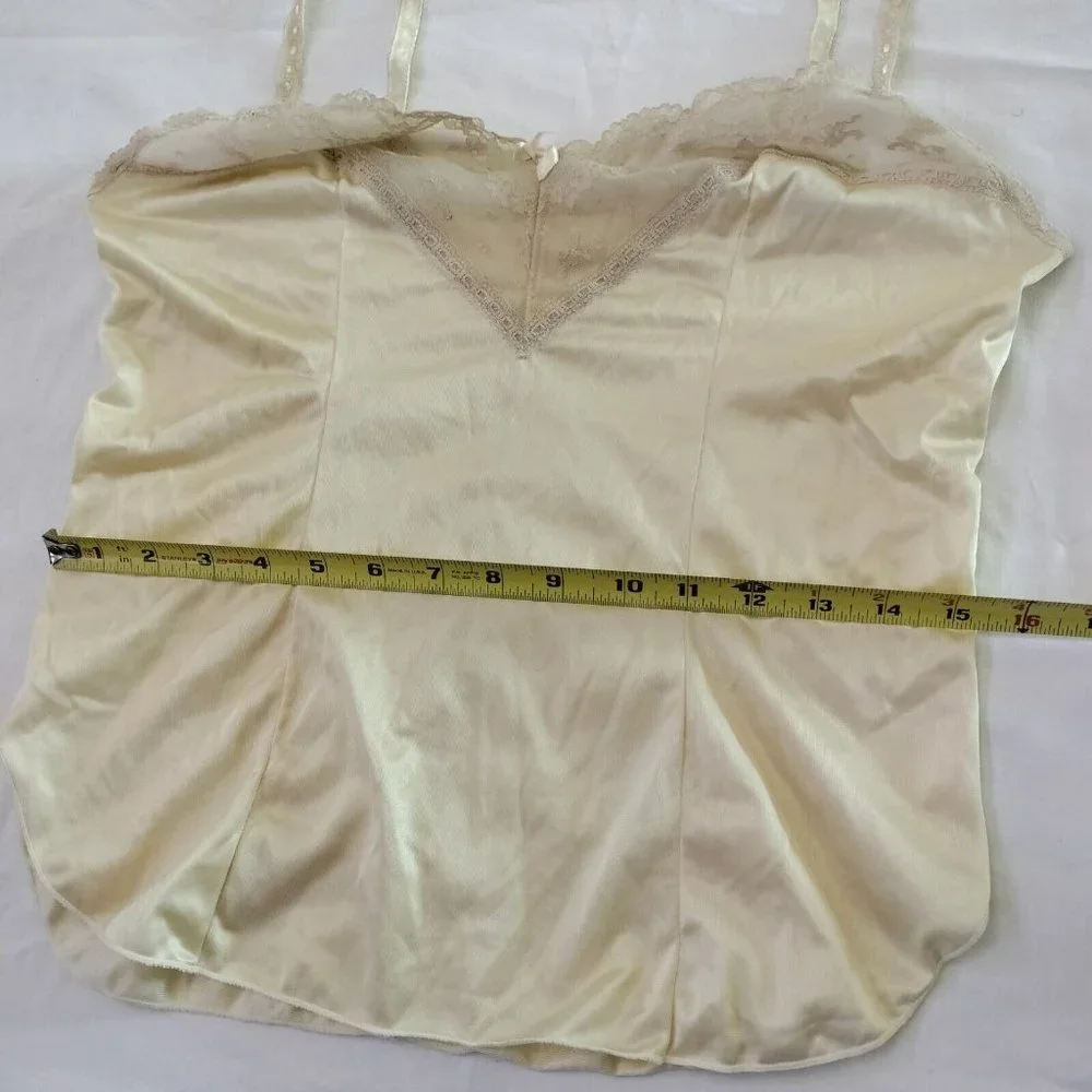 2/$20 Vintage Keyser Nylon Cami Pajama Top 34/S Lingerie Cream Beige Made in USA